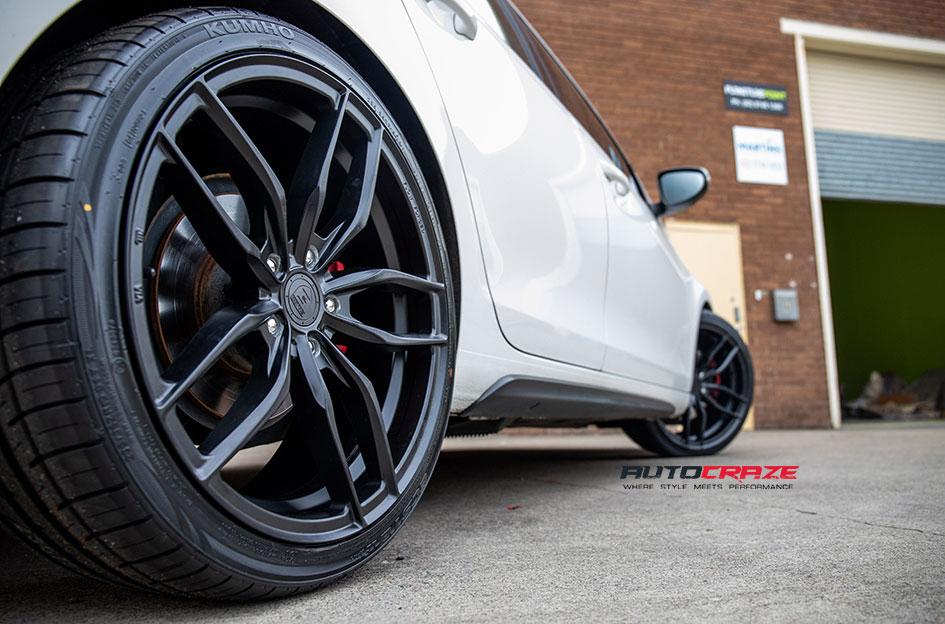 VOLKSWAGEN GOLF EFS3 MATTE BLACK